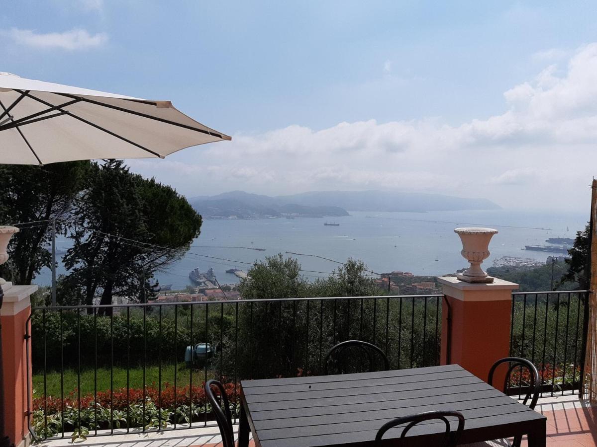 Villa Bellosguardo Apartments La Spezia Exterior photo