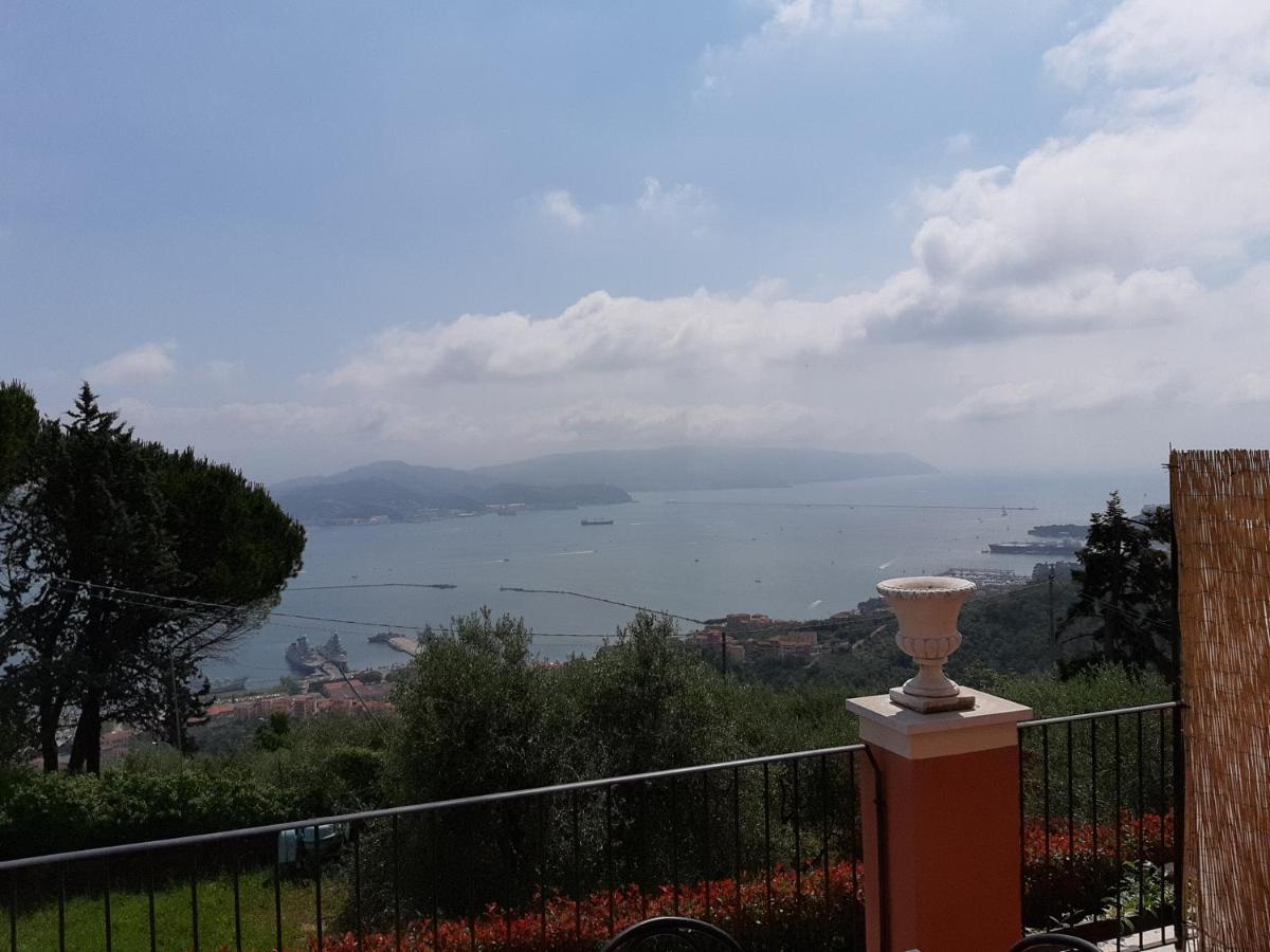 Villa Bellosguardo Apartments La Spezia Exterior photo