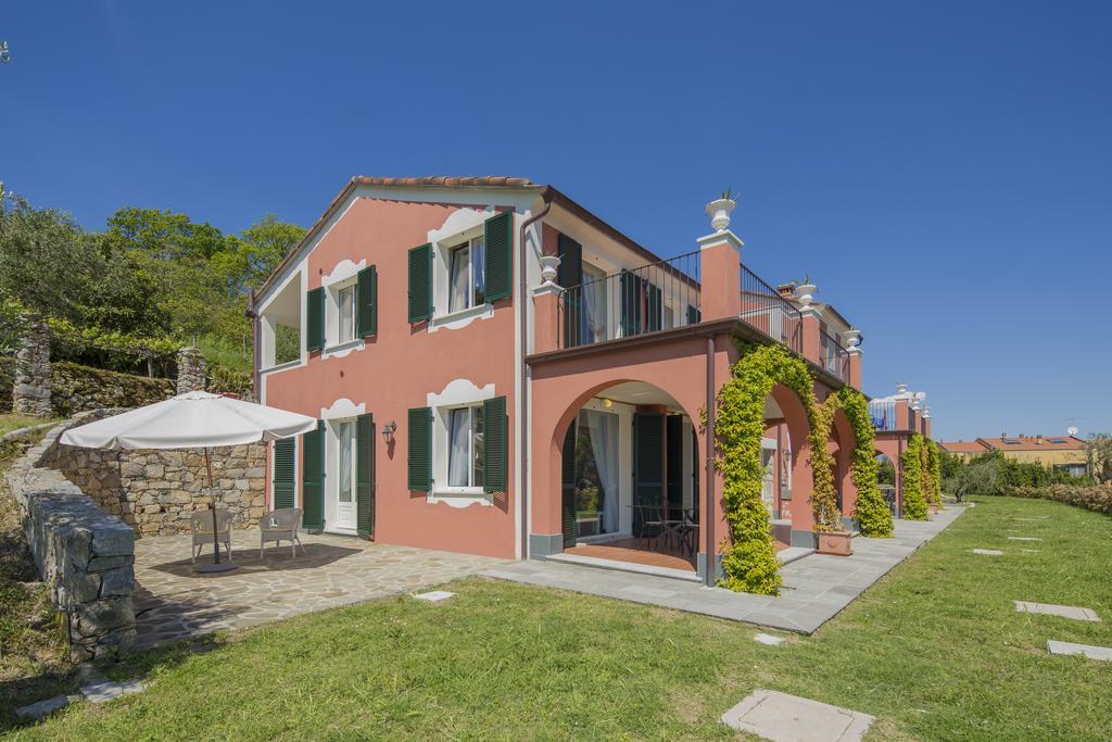 Villa Bellosguardo Apartments La Spezia Exterior photo