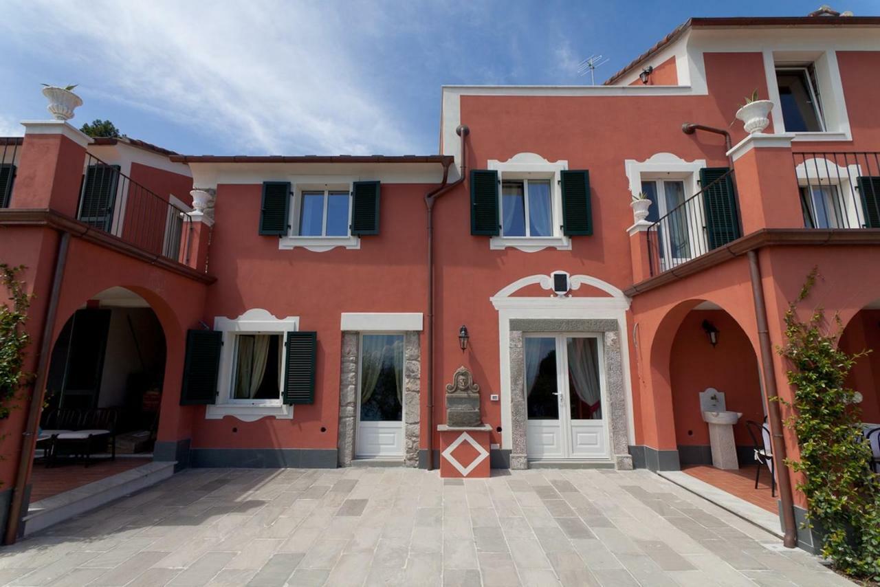 Villa Bellosguardo Apartments La Spezia Exterior photo