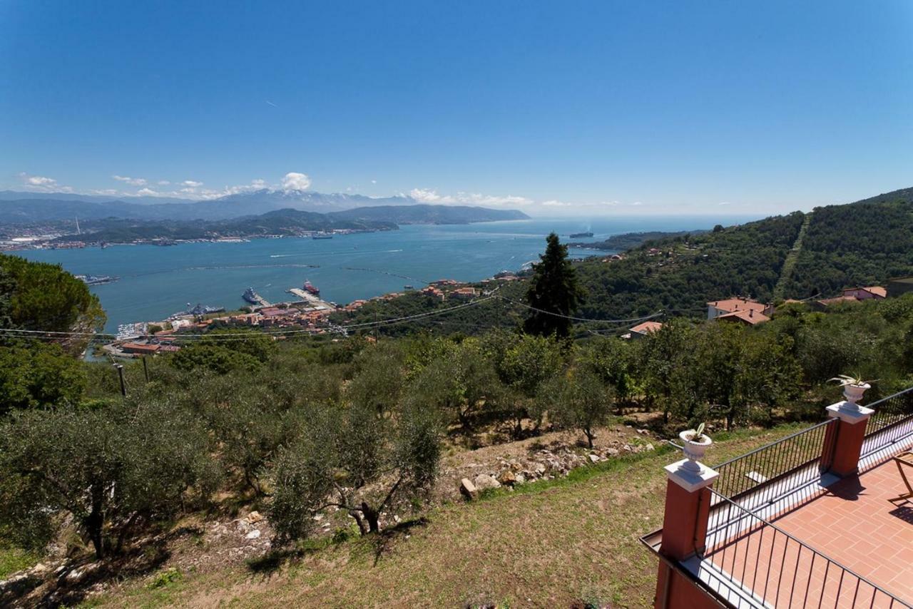 Villa Bellosguardo Apartments La Spezia Exterior photo