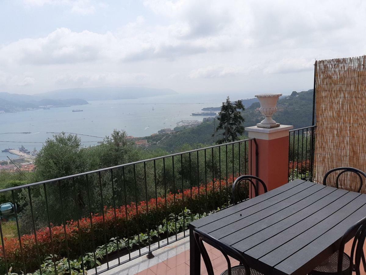 Villa Bellosguardo Apartments La Spezia Exterior photo